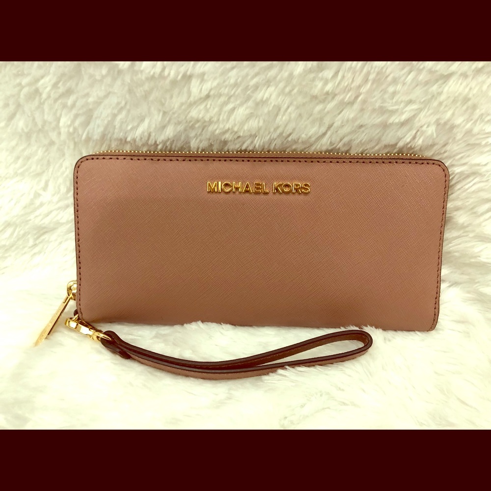 Michael Kors Dusty Rose Wallet